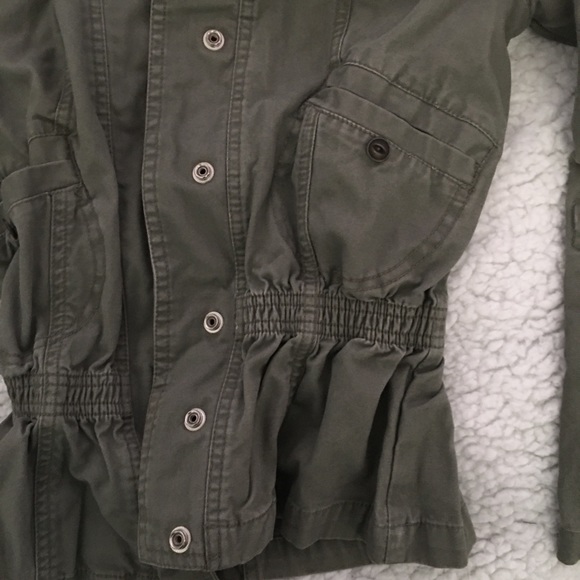 Utility Jacket - Picture 3 of 6